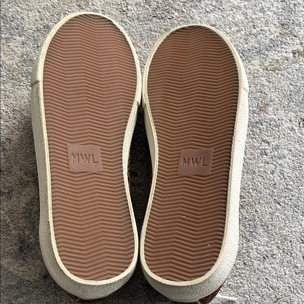 Madewell Calf hairLeopard Print Sneakers with White and Blue Accents - Picture 4 of 5